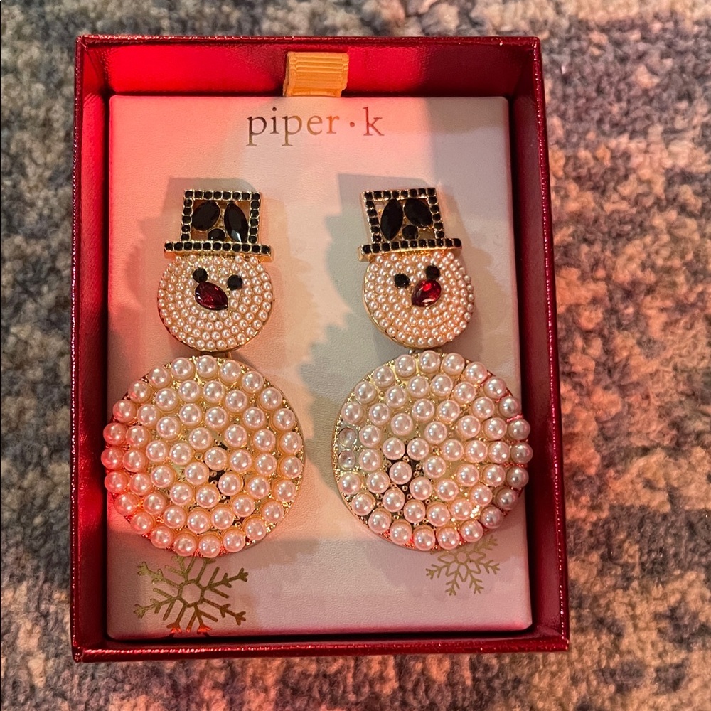 Piper K Snowman Earrings